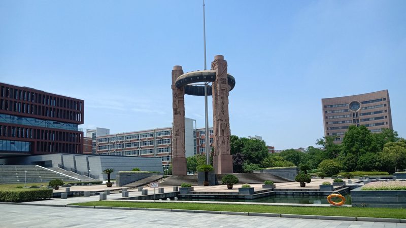 成都电子配件批发，质量对比解析